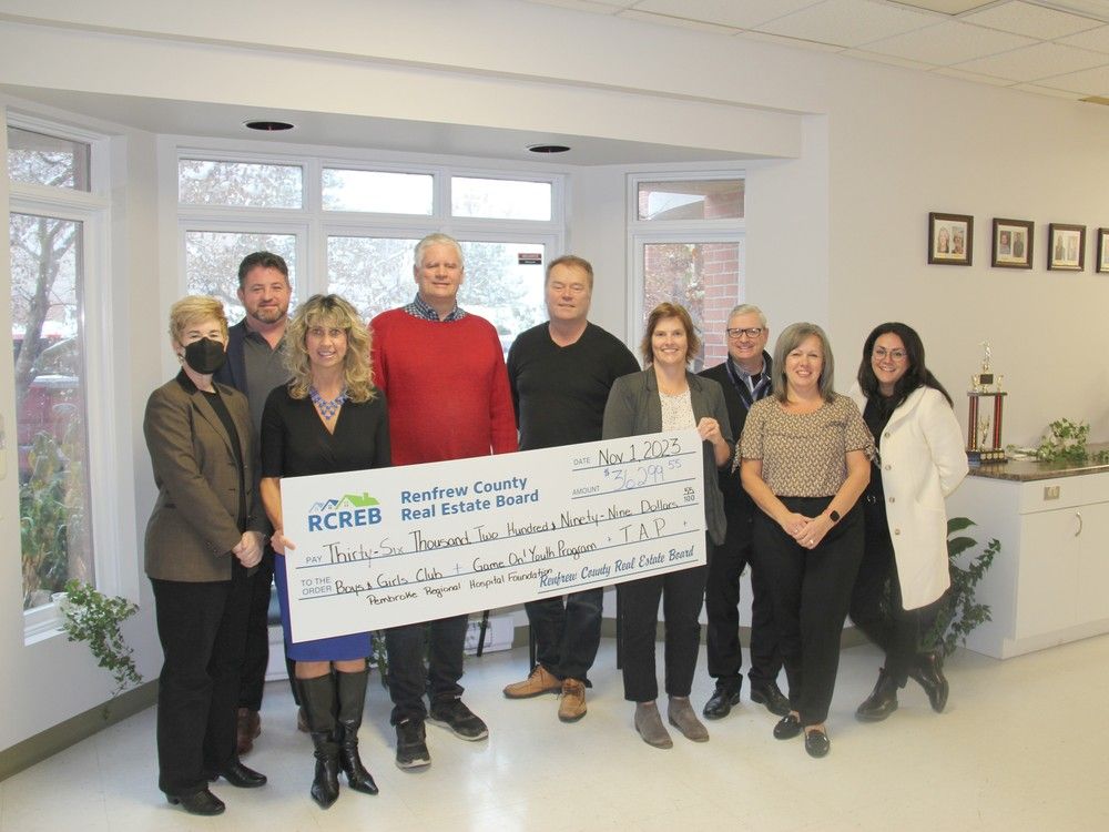 PemObserver's tweet card. Renfrew County Real Estate Board presents over $36,000 to Renfrew County charities