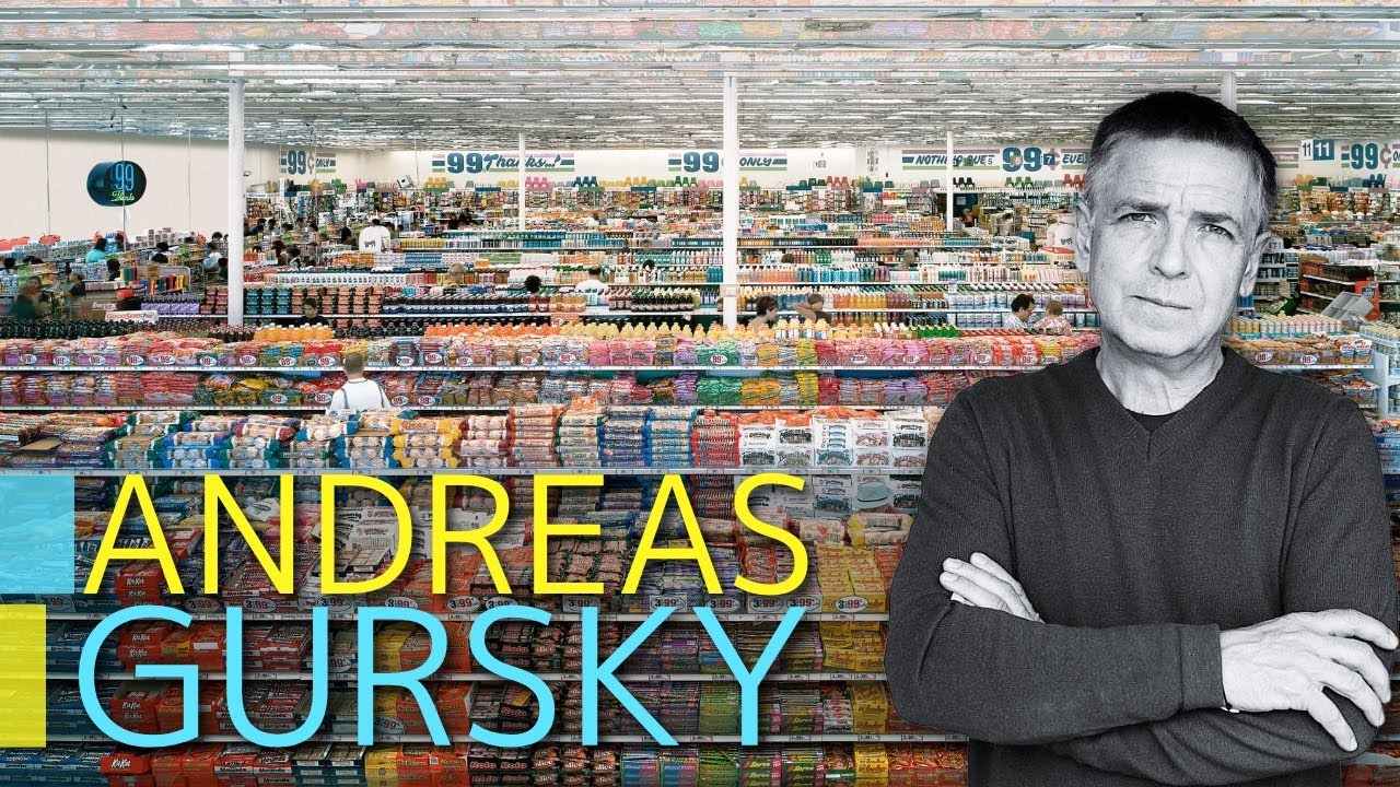 Modular_Airport's tweet card. Les mondes démesurés d’Andreas Gursky