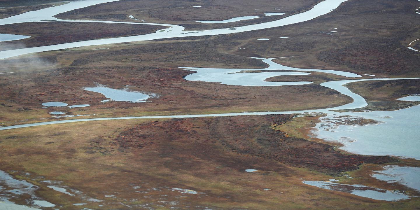 MathildeGracia's tweet card. L’Arctique est entrée dans un « nouveau régime », radicalement différent de celui d’il y a à peine une ou deux décennies, alerte l’Agence américaine d’observation océanique et atmosphérique dans un...