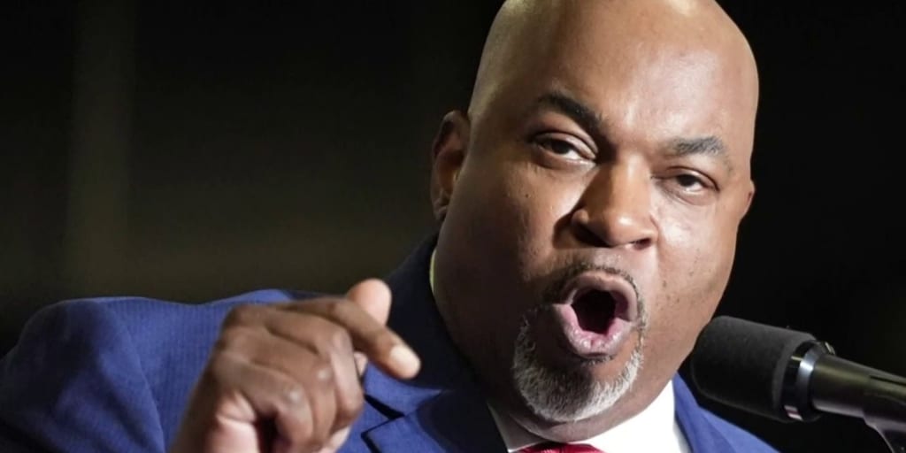 macintutor's tweet card. Rachel Maddow, host of “The Rachel Maddow Show” on MSNBC joins Nicolle Wallace react to new video from the GOP nominee for governor in North Carolina,