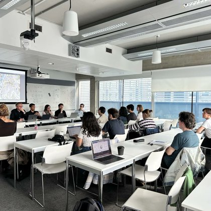 Tweet card summary image