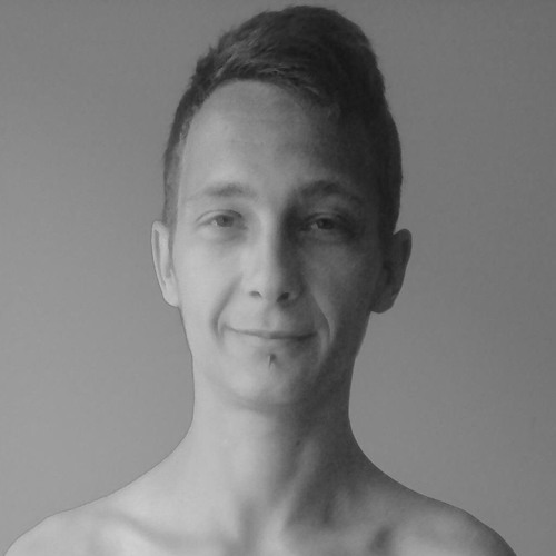 TheSynthphonix's tweet card. The Synthphonix