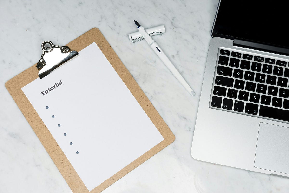 CosimoLorusso1's tweet card. Dive into the mystical world of JavaScript closures! Uncover their secrets and turn these enigmas into powerful coding tools.