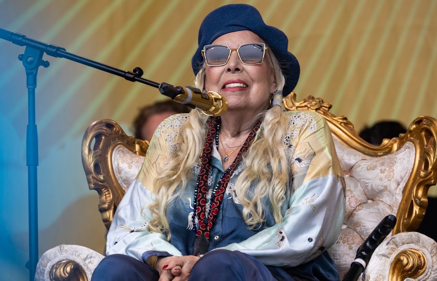 JSolmonese's tweet card. Joined by Brandi Carlile, Marcus Mumford and more, Mitchell played guitar, told stories, and sang a dozen songs in a surprise set