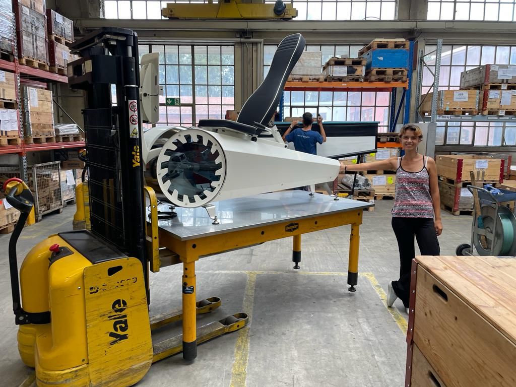 ddrobotec's tweet card. Our friendly Quality Engineer Devon Tenborg inspecting the build quality of the newly manufactured ddrobotec® System Pro. 👏 Inline with our overall strategy of reducing our CO2 footprint and to...