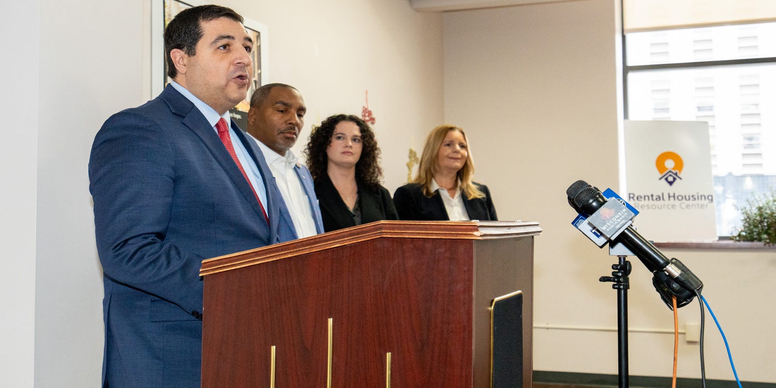 js_watchdog's tweet card. Kaul called it a "landmark resolution" to the state's case, which accused Berrada of routinely violating the rights of his tenants.