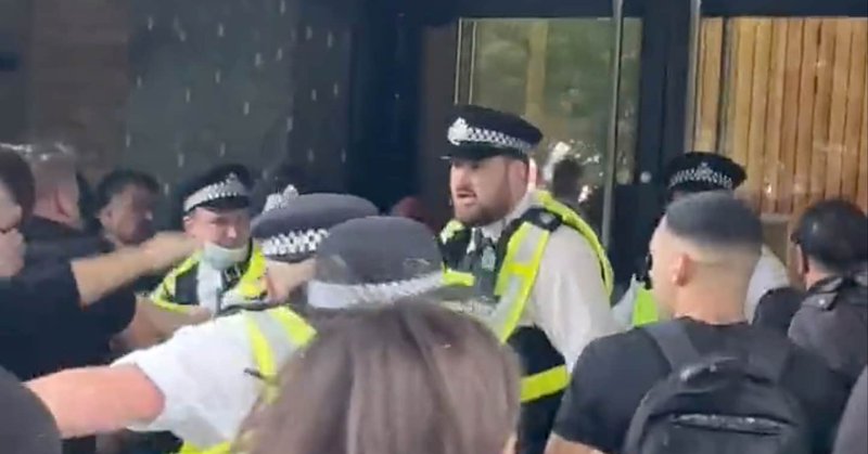 Tweet card summary image