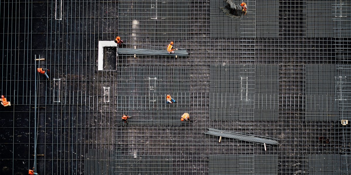 iotDC's tweet card. Building sites in Europe are now using image recognition software made by Buildots that flags up delays or errors automatically.