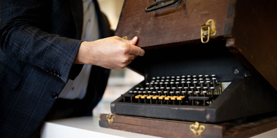 tsmullaney's tweet card. The legendary MingKwai Chinese Typewriter has been found. On December 2, Stanford will reintroduce it to the world. WAITLIST NOW OPEN!