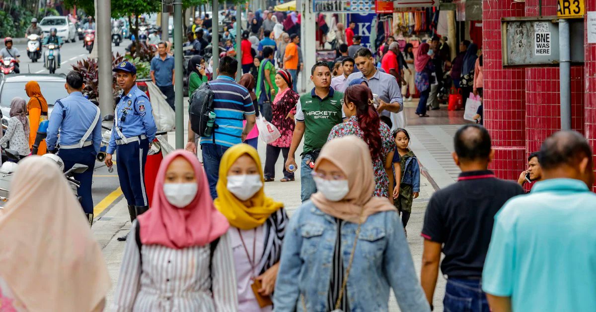 keuangan_'s tweet card. Pengamat Ekonomi Celios Nailul Huda menyoroti pelemahan permintaan (demand) hingga barang impor China sebagai akibat utama anjloknya Purchasing Manager's Index atau PMI Manufaktur Indonesia.