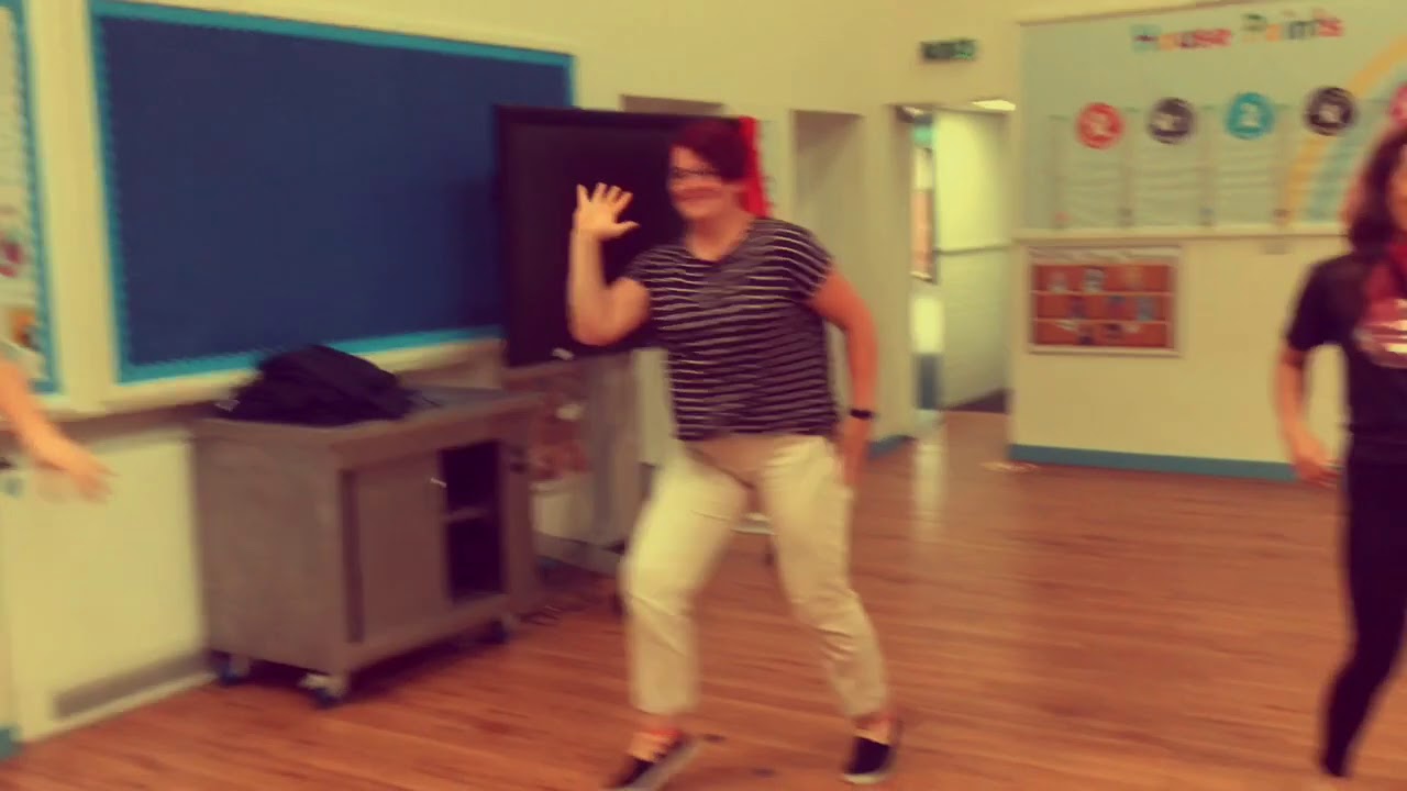 Year6A's tweet card. We go together