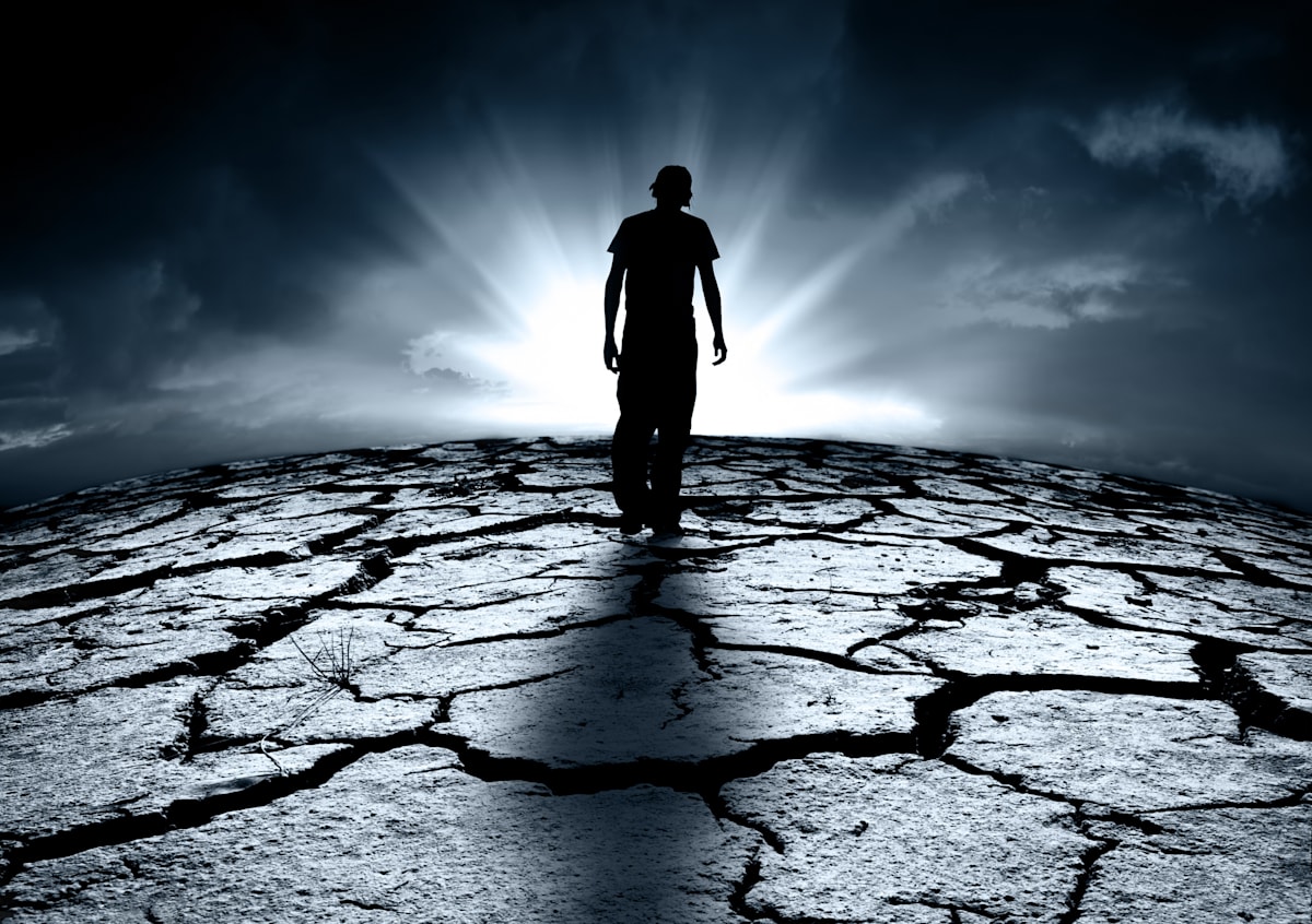 MonashUni's tweet card. The world has talked at great lengths about how climate change is an environmental crisis. But what about the human health effects that come from it? Read more at Monash Lens.