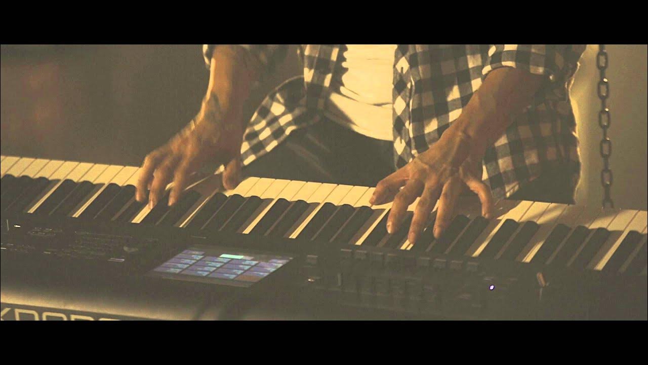 ANDJUSTICEFORA2's tweet card. #G3 na Igreja | Aos Pés da Cruz