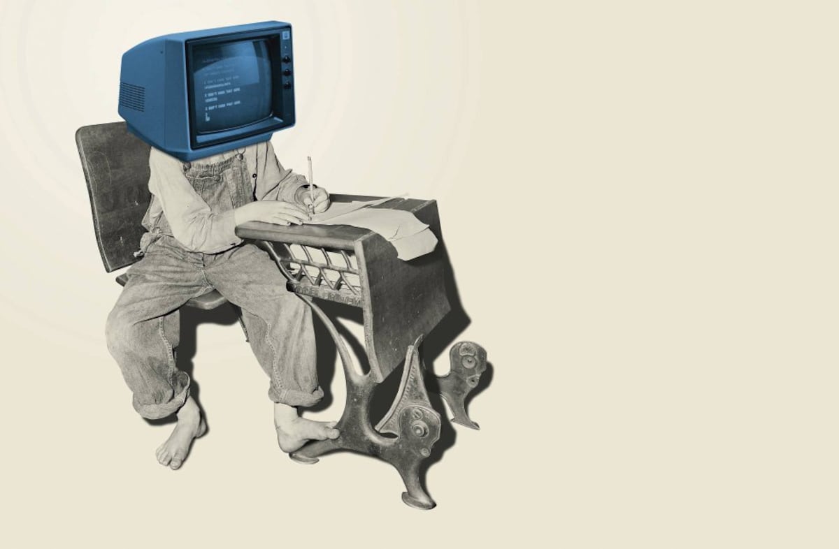 dircomdigital's tweet card. Sistemas como el aprendizaje automático han llegado para quedarse. Pero ni las máquinas llegarán a ser tan listas como nosotros ni nos sustituirán