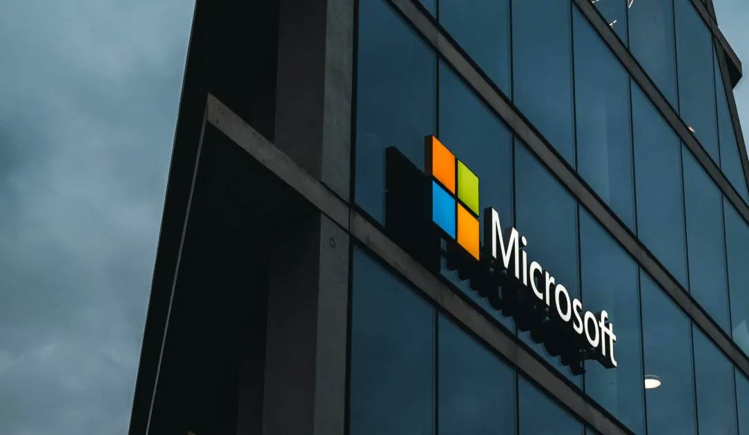 TweetThreatNews's tweet card. Microsoft has issued an urgent alert about a zero-day exploit in on-premise SharePoint servers, which can allow attackers to gain persistent access and steal cryptographic keys. Organizations...