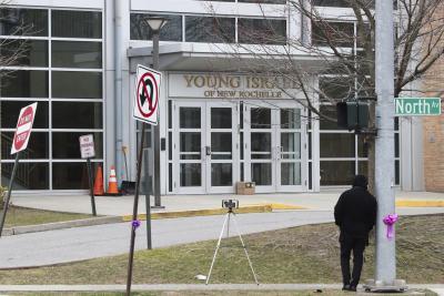 arulouis's tweet card. Jews protest against targeting as Covid-19 spike in US turns communal. By Arul LouisNew York, Oct 8 (IANS) The resurgence of Covid-19 cases in few parts of New York has led to the communal targeting...