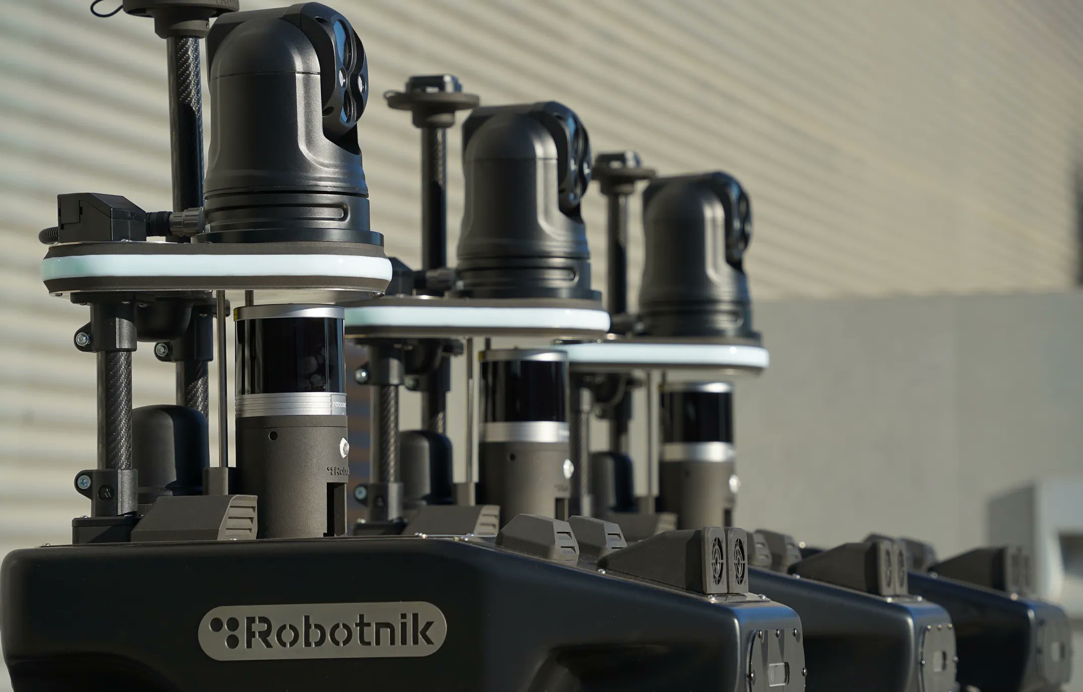 RobotnikRobots's tweet card. Discover how autonomous mobile thermal inspection robots are revolutionizing safety, predictive maintenance, and operational efficiency in critical sectors such as oil, gas, and energy.