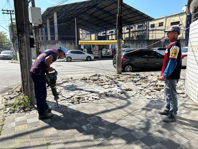 boqnews's tweet card. Obras de calçada acessível começam na Rua Guedes Coelho, garantindo mais segurança e mobilidade para pedestres, especialmente idosos, pessoas com deficiência e famílias com carrinhos de bebê