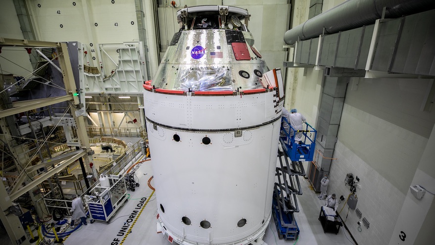 dr_ian_mitchell's tweet card. NASA will not repair a faulty electronics unit on the Orion spacecraft for the Artemis 1 mission after concluding there was sufficient redundancy.