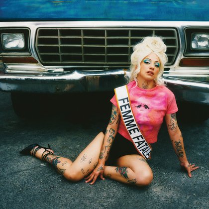 Tweet card summary image