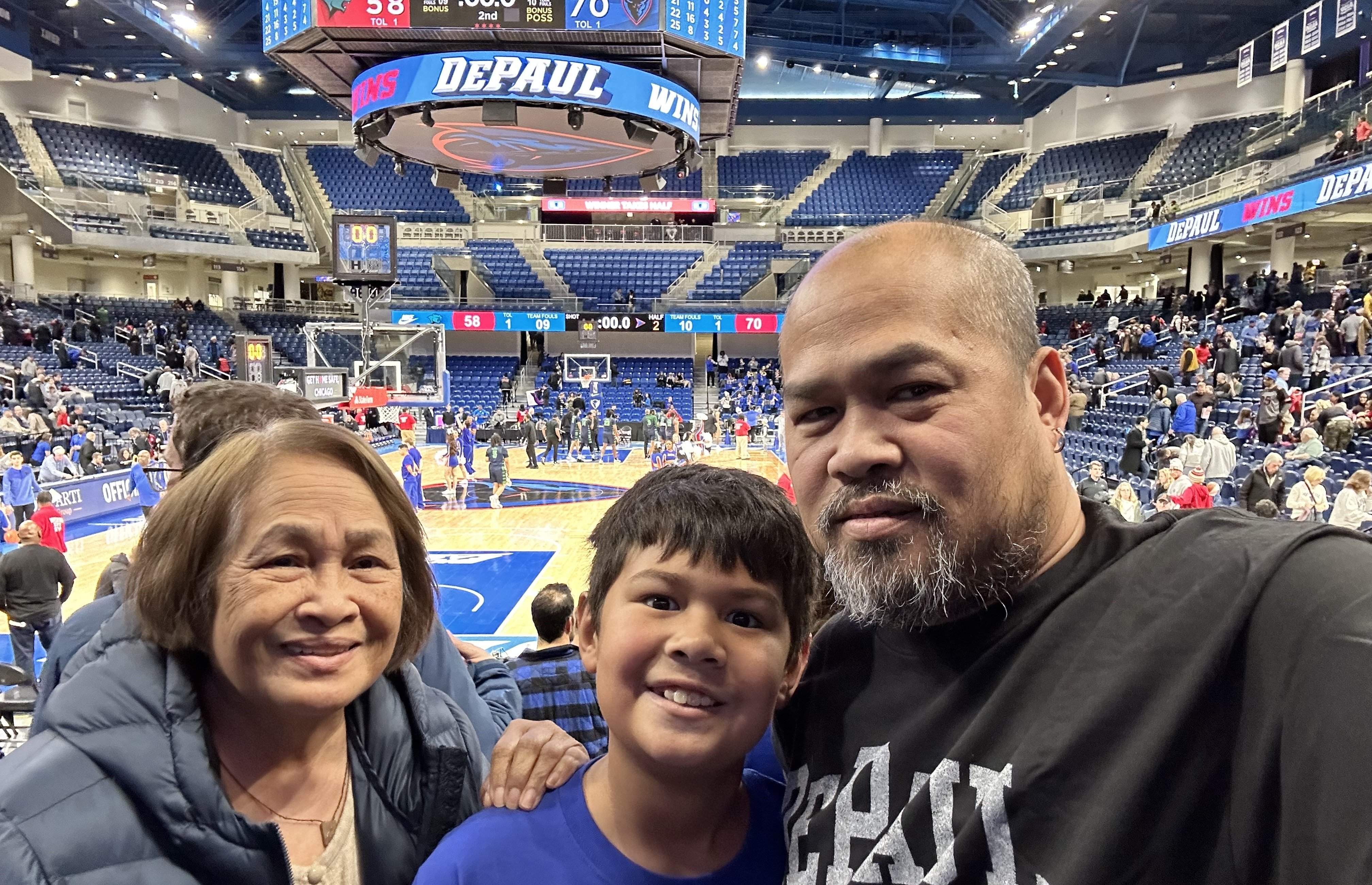 hyperakt1v's tweet card. Vet Tix provides event tickets to our Military, Honorably Discharged Veterans and family members of troops Killed in Action. If you are Currently Serving or a Veteran use my link here to sign up with...