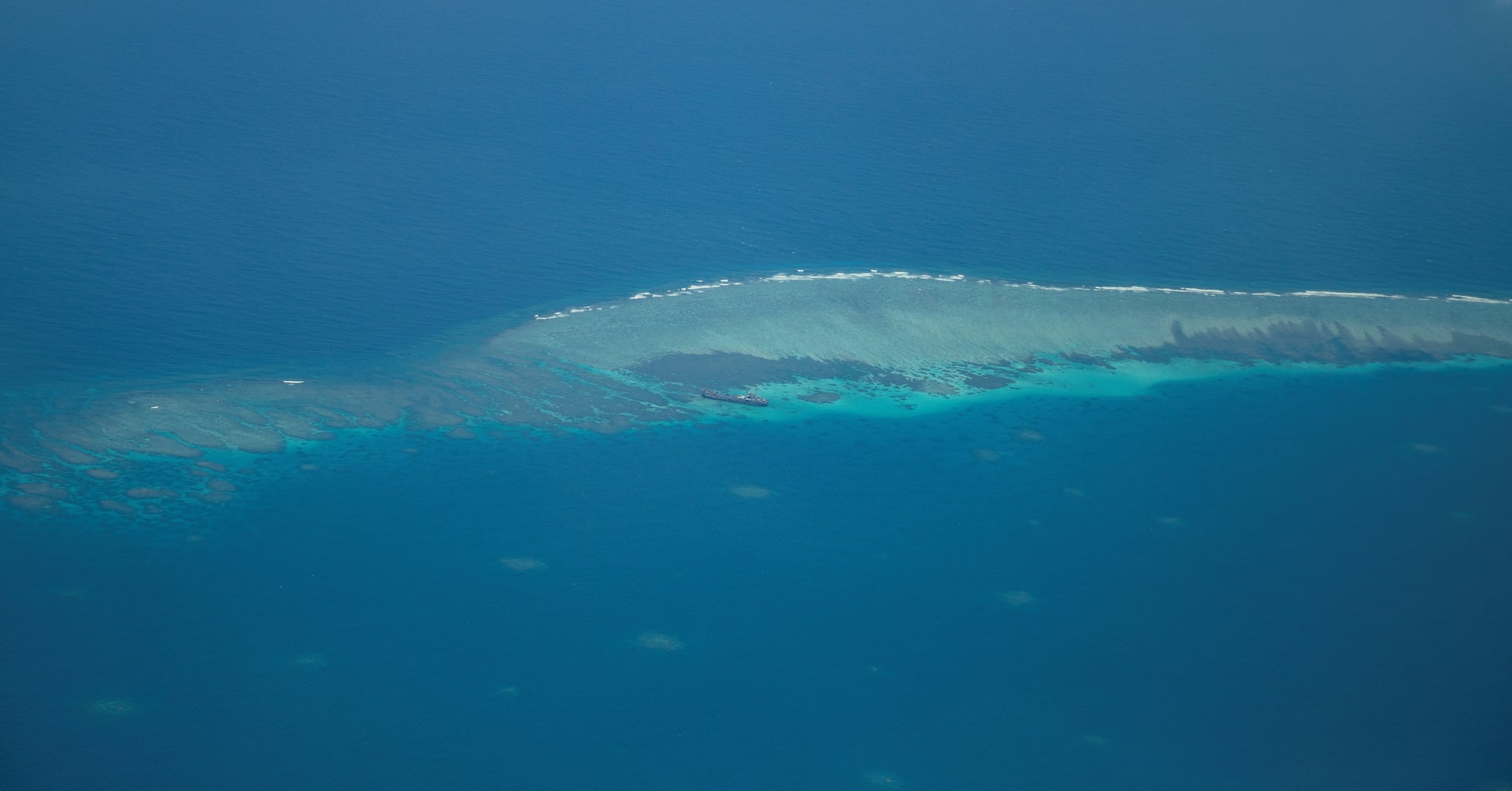 GordianKnotRay's tweet card. The United States urged China on Saturday to stop harassing Philippine vessels in the South China Sea, pledging to stand with the Philippines after another maritime confrontation between the two...