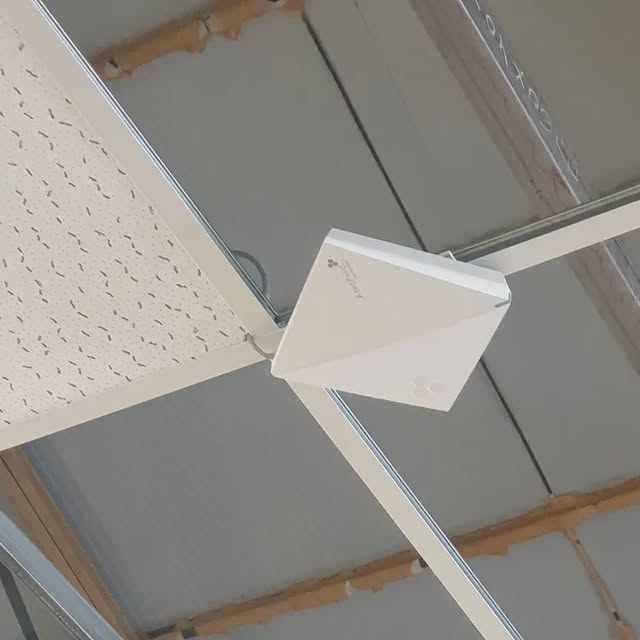 COMUNITEC1's tweet card. Comunitec (@comunitecmadrid) • Instagram photo