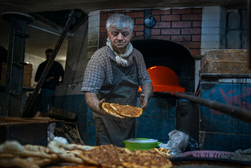 MathildeWarda's tweet card. À Antakya, la scène culinaire s’est effondrée en même temps que la localité, sous le coup des tremblements de terre qui ont frappé la région le 6 février 2023. Un an plus tard, la gastroville renaît...