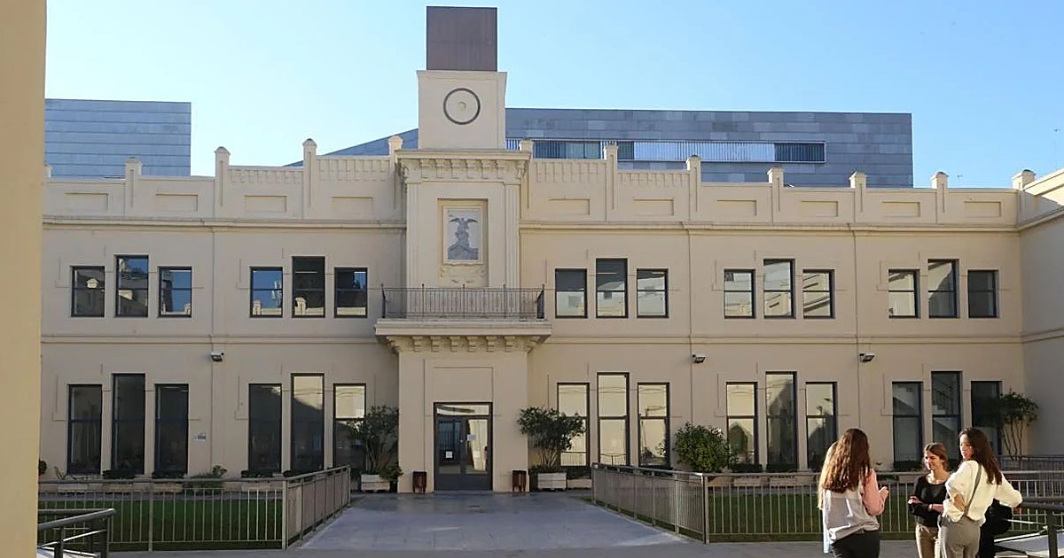 Fernando_Llano_'s tweet card. Estudian cómo hacer para controlar el uso extendido de estas herramientas por los alumnos en la elaboración de los trabajos