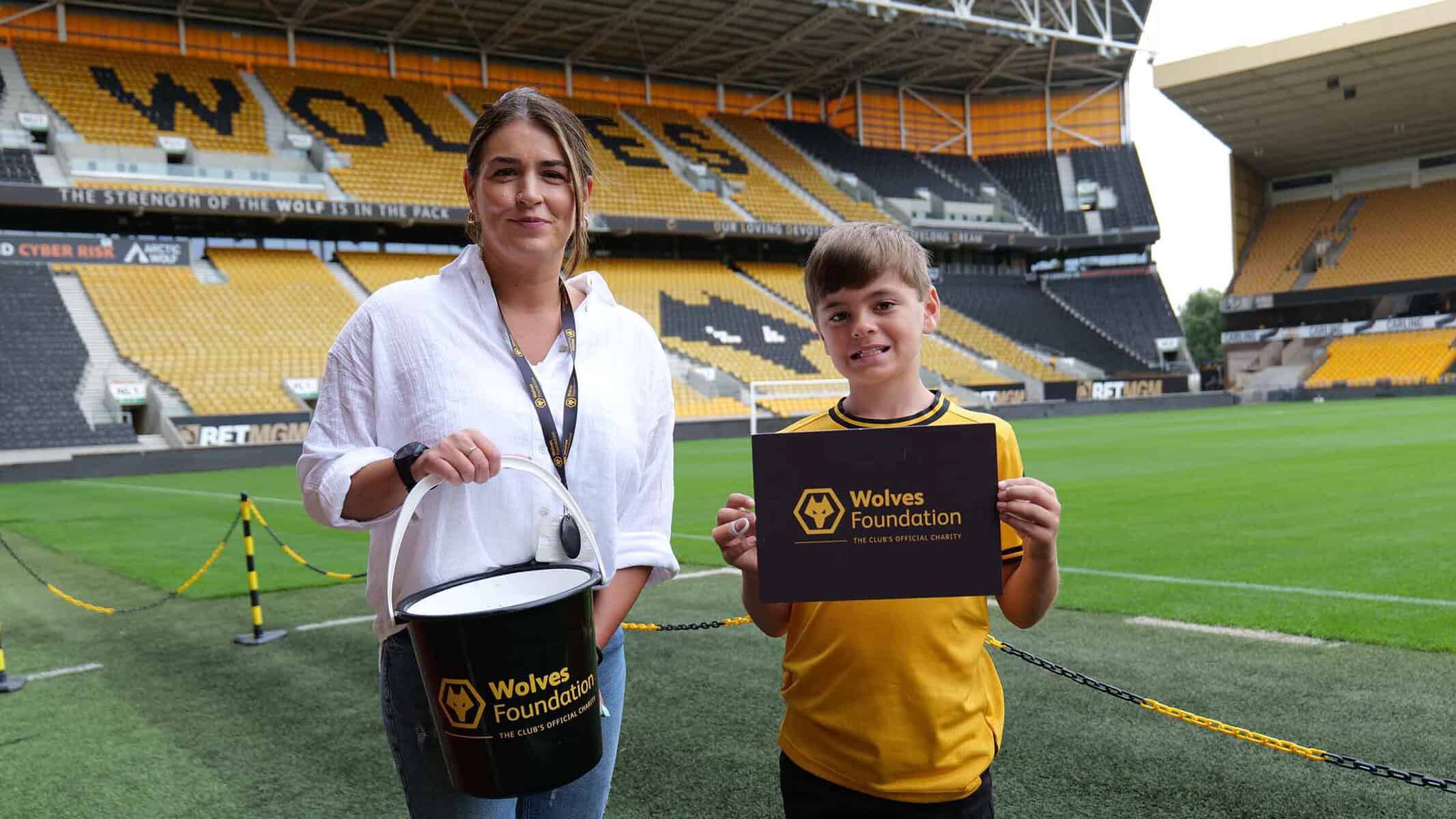 TomGibsonJourno's tweet card. A young fan has walked over 11 miles to a Wolves matchday to raise funds for Wolves Foundation.