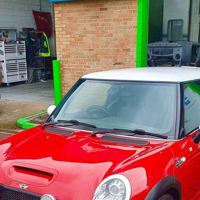 RussellsRefini1's tweet card. Russells Refinishing (@russellsrefinishing) • Instagram photos and videos