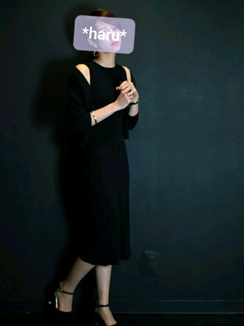 haruru_model's tweet card. SNIDELのワンピース「ノースリレイヤードニットワンピース」を使ったharuのコーディネートです。WEARはモデル・俳優・ショップスタッフなどの着こなしをチェックできるファッションコーディネートサイトです。