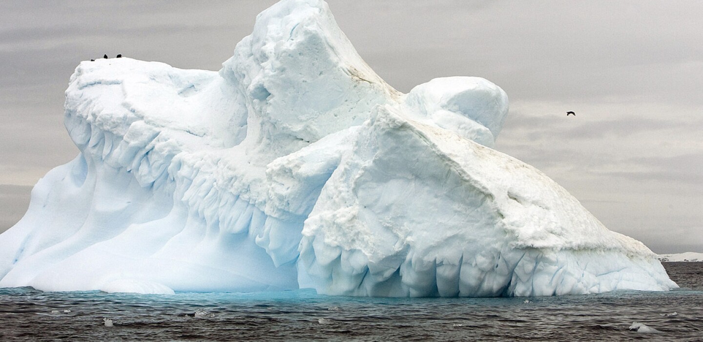 AgefiFrance's tweet card. Elle vise les entreprises qui participent à la transition vers une économie décarbonée d'ici 2050.