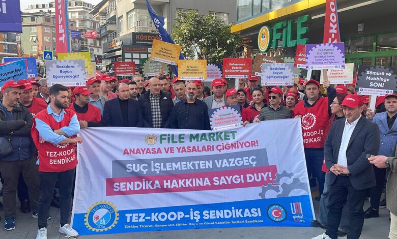 uid_der's tweet card. Tez-Koop-İş Sendikası sendikal baskılara ve işten atma saldırısına karşı İstanbul İdealtepe File Market önünde 20 Kasımda basın açıklaması gerçekleştirdi. Şafak Grubuna ait İstanbul Özel Okmeydanı...