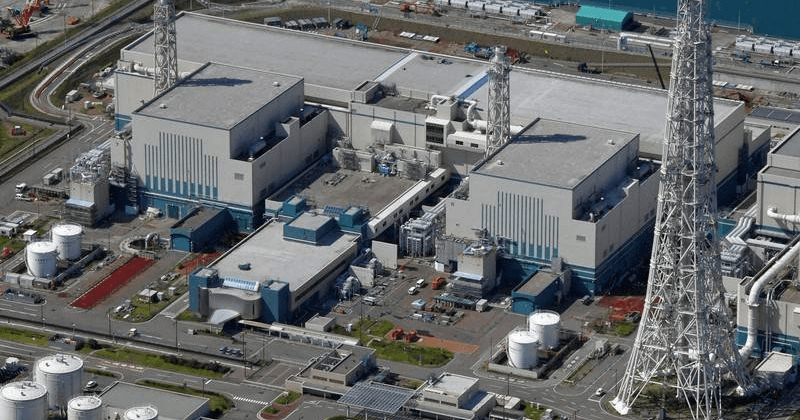 kawamuraeiji8's tweet card. 新潟県の花角英世知事は21日、東京電力柏崎刈羽原発の再稼働を容認する考えを表明した。12月2日招集の定例県議会での議決を経たうえで、政府と東電に正式に地元同意を伝達する。その他の条件はそろっており、年度内にも運転再開が見込まれる。東電ホールディングス（HD）にとって福島第1原発事故以降、初の再稼働とな...