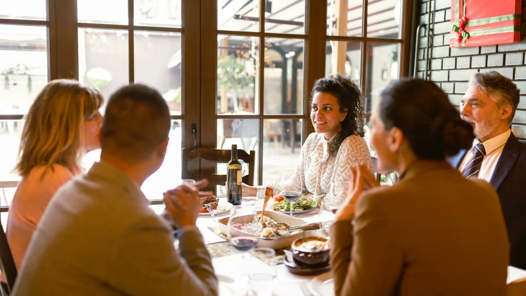 Inc's tweet card. Connections are crucial. Here's how to grow yours.