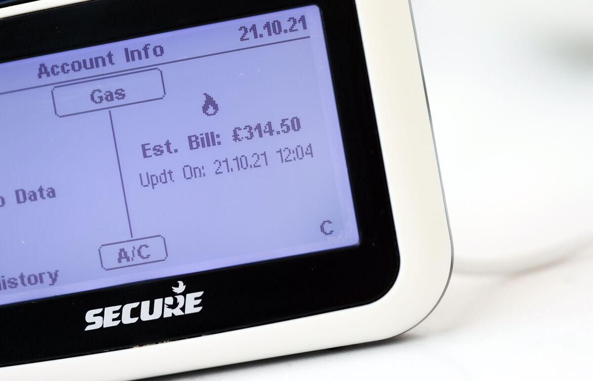 KeySignals's tweet card. UK energy bills will rise slightly in January, with the cost of government policy continuing to keep bills high even as wholesale energy prices fall.