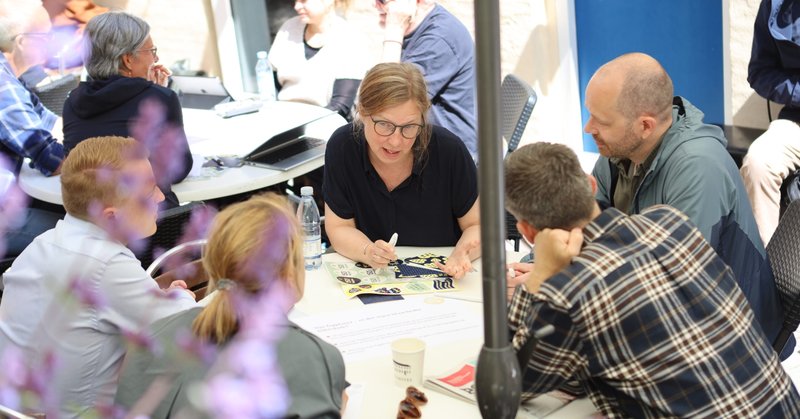 Tweet card summary image