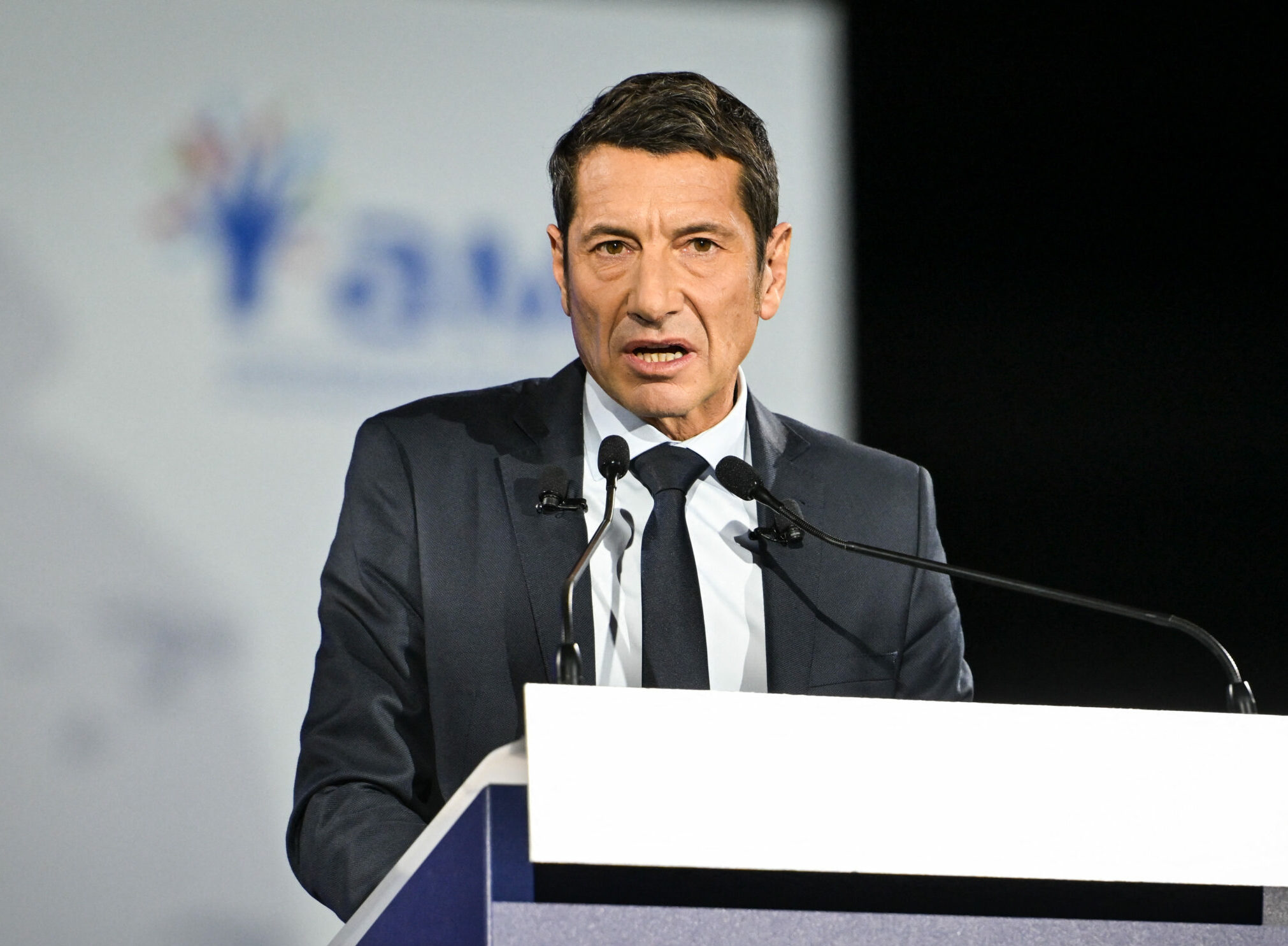 davidlisnard's tweet card. David Lisnard (Nouvelle Energie): « Sans primaire à droite, on regardera un débat Mélenchon–Bardella depuis nos canapés ».