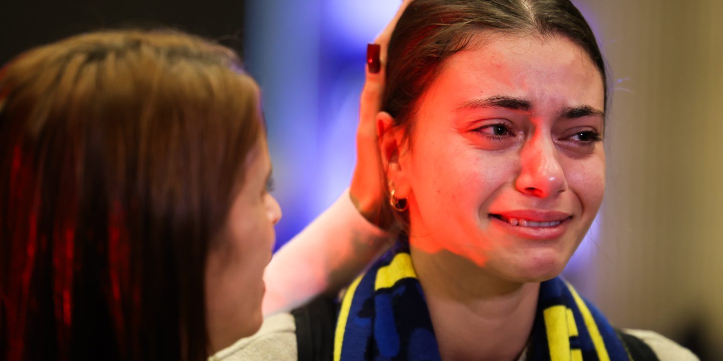 Klima_GA's tweet card. Mithilfe offizieller Stellungnahmen der Behörden, der Berichterstattung niederländischer Medien sowie von Videos, die die Vorfälle wahrscheinlich zeigen, lässt sich eine vorläufige Rekonstruktion der...