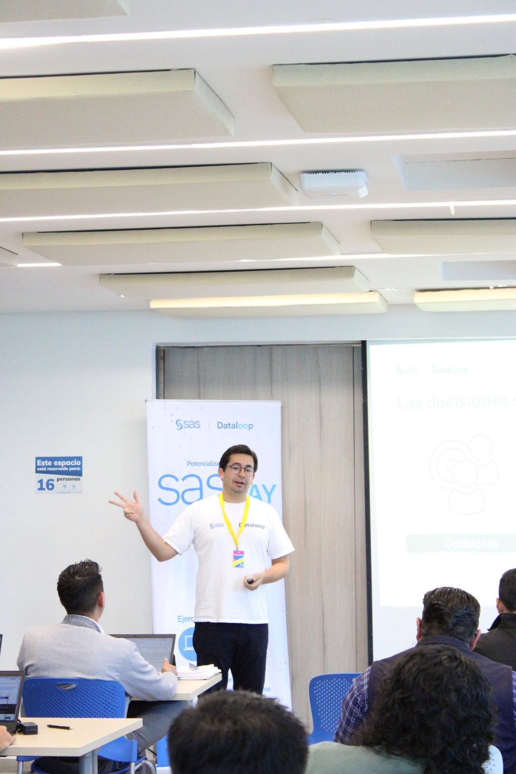 SASMexico's tweet card. ✨ ¡Gracias por un SAS Day 2025 increíble! ✨ El pasado 13 de agosto vivimos una jornada llena de aprendizaje, colaboración y estrategias para transformar los datos en valor de negocio junto a Fincomún...