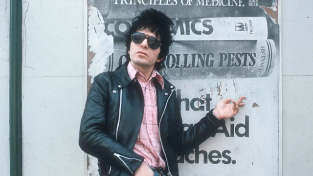 amass_jp's tweet card. ザ・ダムド（The Damned）の創設メンバーであり、初期の中心的なソングライターであったギタリストのブライアン・ジェイムス（Brian James）が死去。70歳でした　