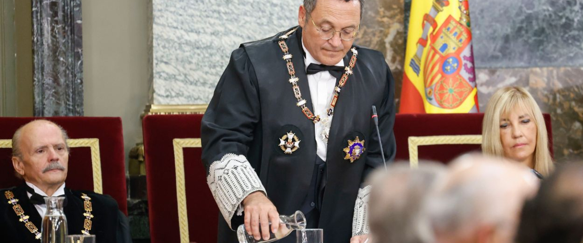 El_Plural's tweet card. La sensación de los fiscales progresistas tras la condena a García Ortiz: “Noqueados, tristes, en schock institucional”