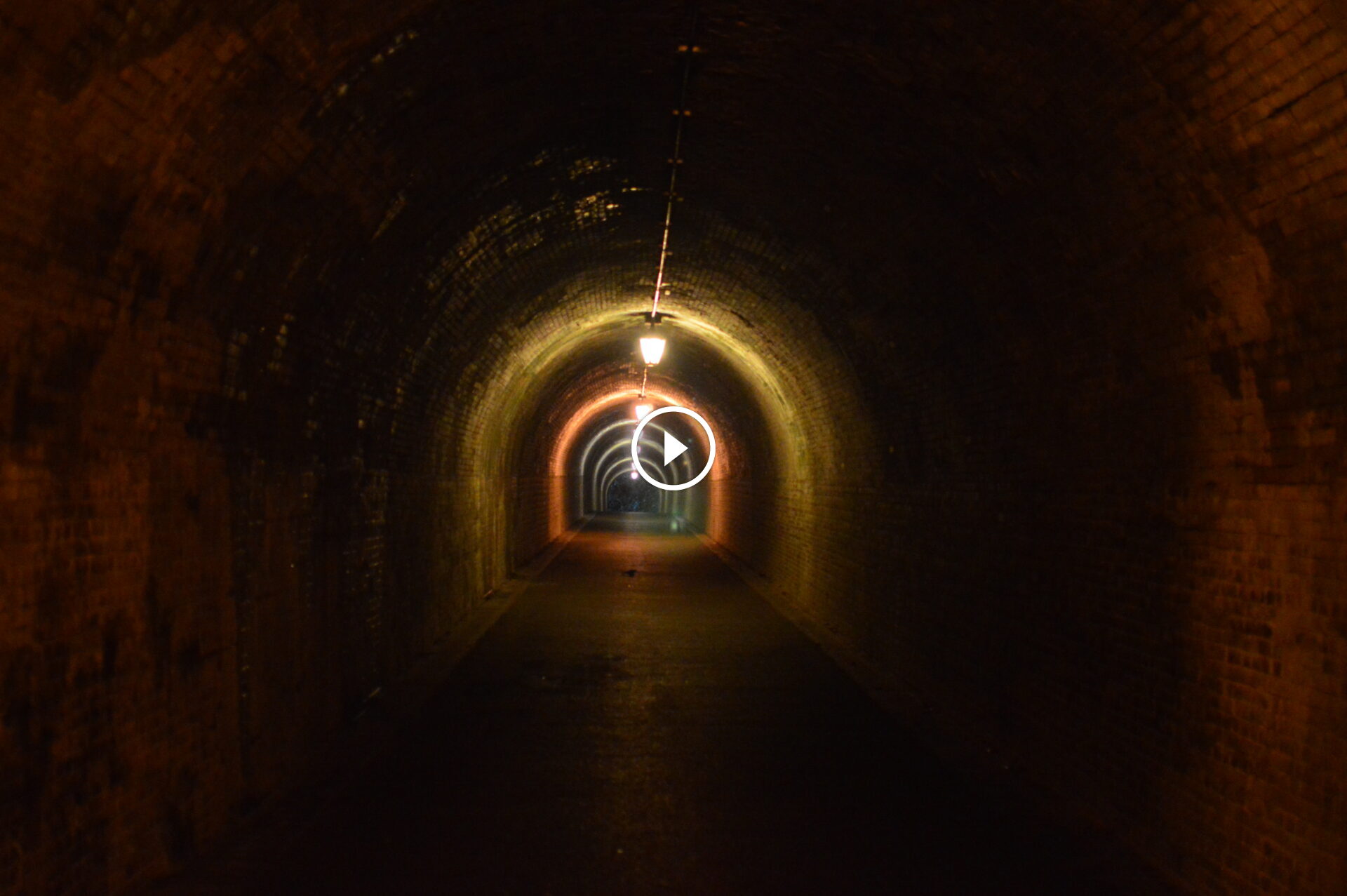 UncannyRobot's tweet card. "The Other Side" is a ghost story I wrote using some of the more common Japanese scary tropes. Put on some headphones and turn out the lights and let me tell you a story.