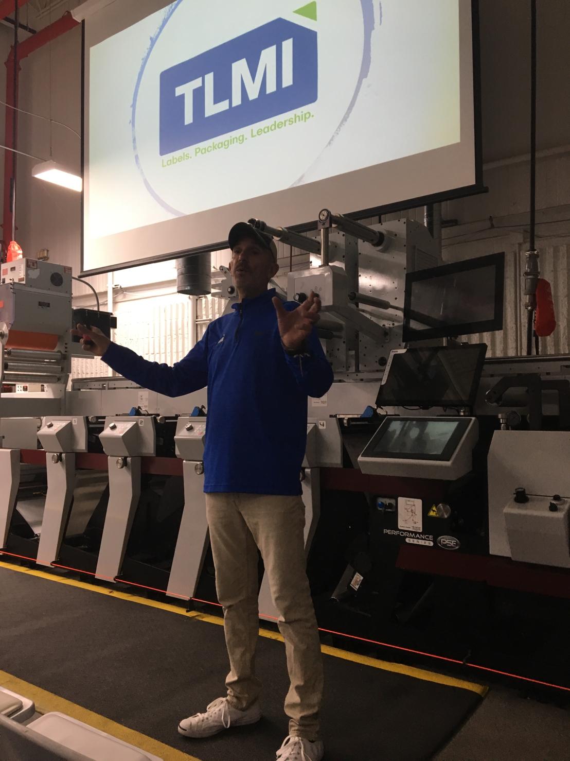 PrintStorefront's tweet card. Dan Muenzer opening up festivities at Mark Andy’s Pressing Forward event. Dan promises 90 data intensive PowerPoint slides... should be a hoot!;-) #TLMI #MarkAndy #Labels #Packaging #Converting...