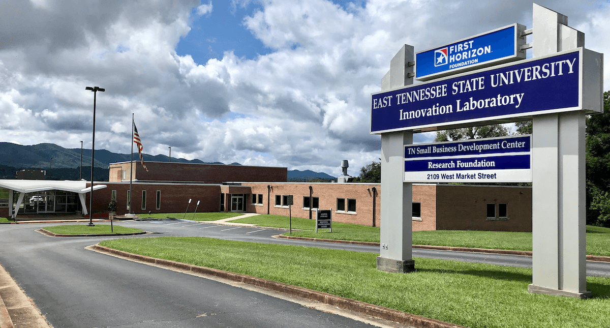 HelpMeStream's tweet card. Got junk? The Help Me Stream Research Foundation can take your tech castoffs and use them to research better streaming practices, repurposing it into efficient and inexpensive solutions that can run...