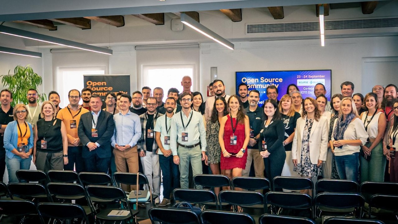 AerosProject's tweet card. Insights from the Open Source Community Day 2025 in Madrid.