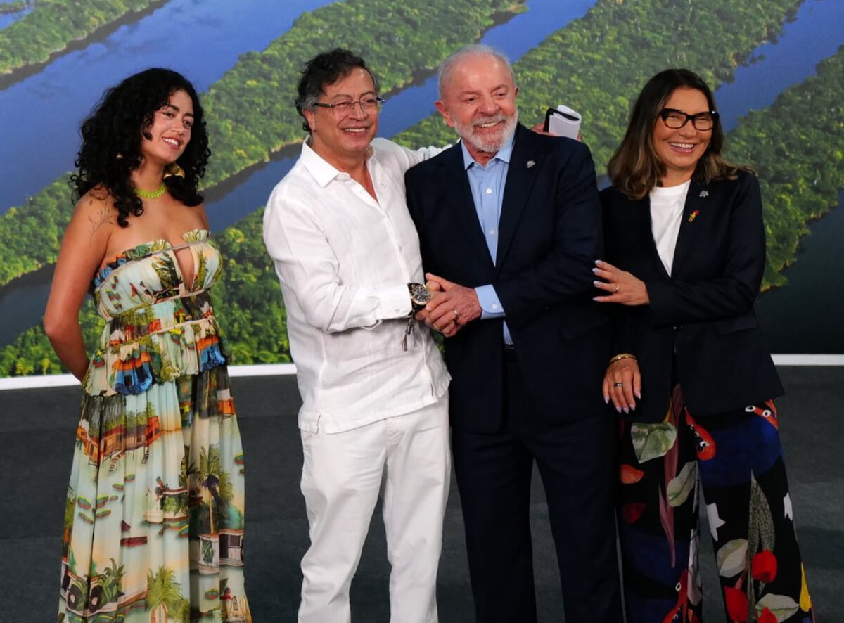 petrogustavo's tweet card. En la COP30, Brasil busca un acuerdo que convenza a los escépticos, mientras Colombia y varios países latinoamericanos se oponen a una propuesta que consideran insulsa.