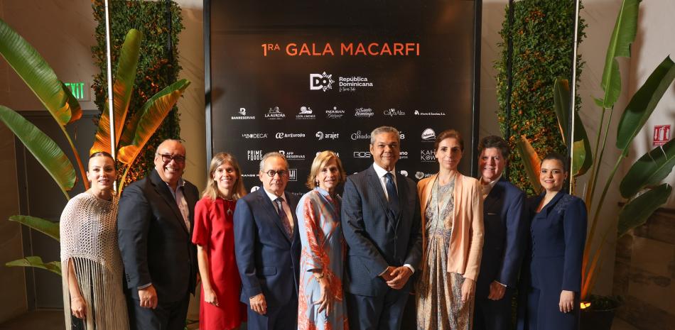 ADGastronomia's tweet card. Distinción