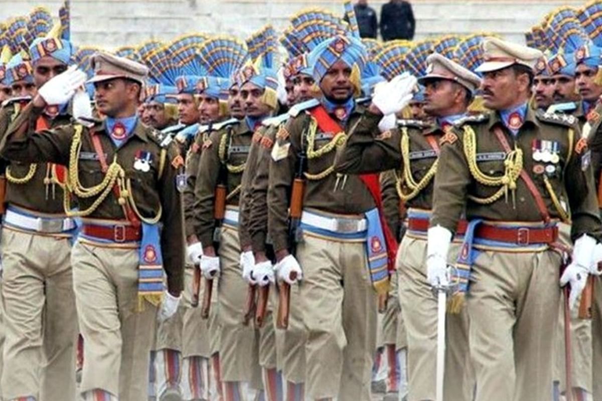 journo_jitendra's tweet card. नक्सल प्रभावित क्षेत्रों में माओवादियों के ठिकाने पर पहुंच कर उन्हें तबाह करना, जम्मू-कश्मीर में आतंकियों के खिलाफ